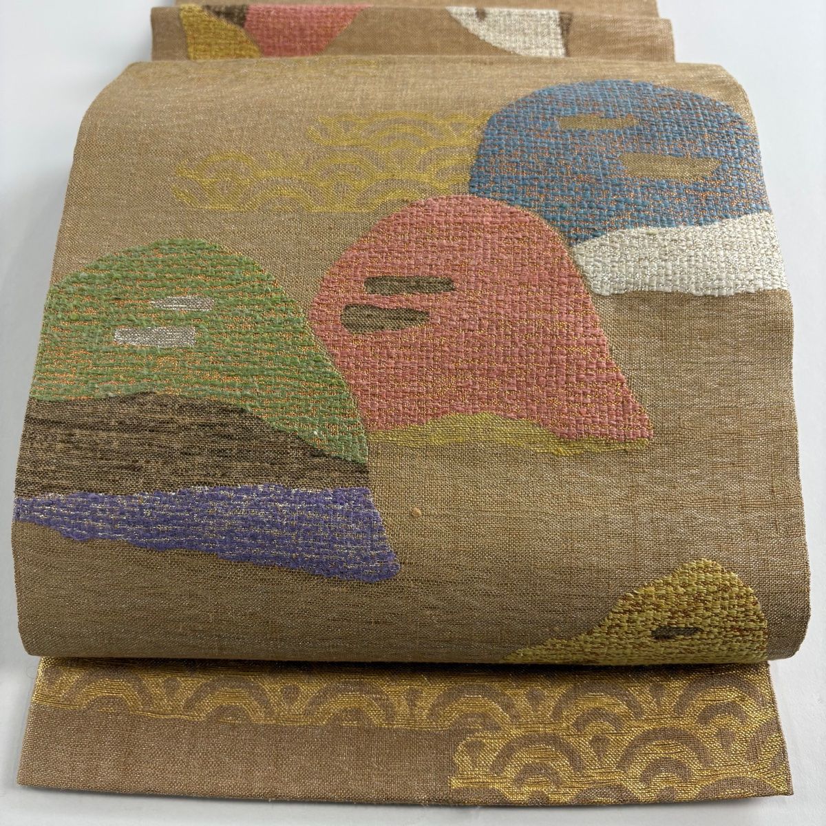 袋帯 秀品 落款 紬地 山並み 青海波 箔 茶色 お太鼓柄 正絹