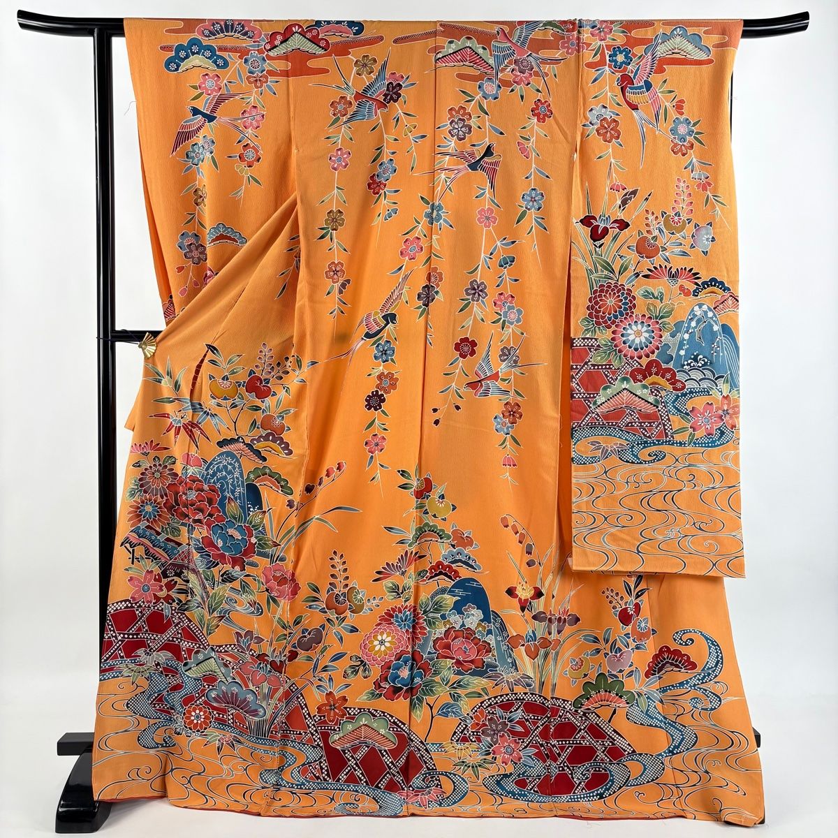 振袖 身丈171.5cm 裄丈65cm 未仕立て 仮絵羽 牡丹 流水 縮緬 オレンジ 正絹
