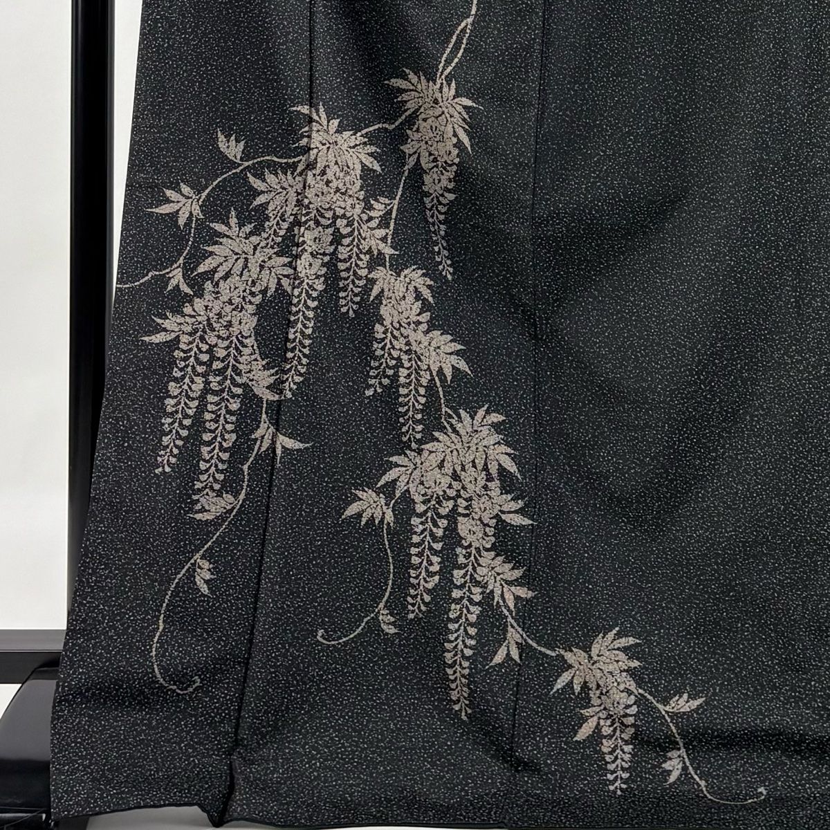 付下げ 身丈174.5cm 裄丈68cm L 袷 大島紬地 純泥染 証紙 藤 墨色 正絹