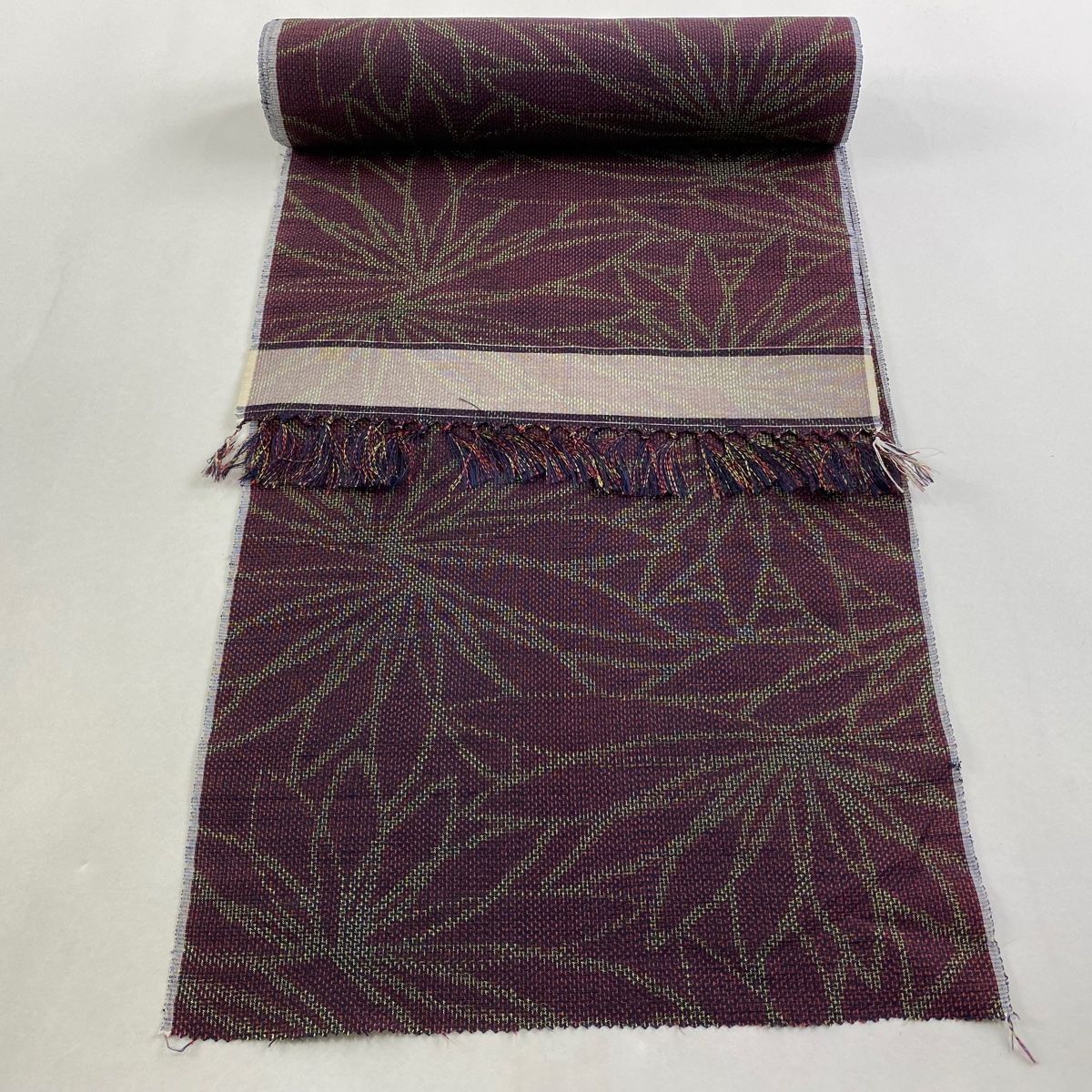 反物 秀品 紬 菊 幾何学模様 赤紫 正絹