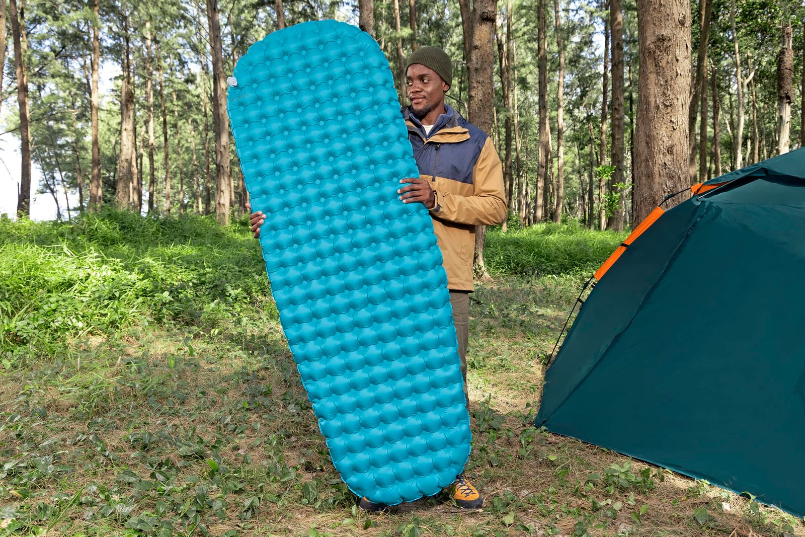 Bestway AlpineLite マミー型 エアマット 断熱 R値 7.6 軽量 764グラム キャンプマット ワイドサイズ 1.83m x 63.5cm x 7.5cm 69613