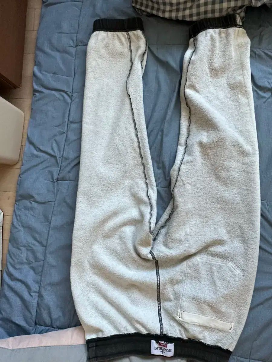 シュプリーム ストーンアイランド