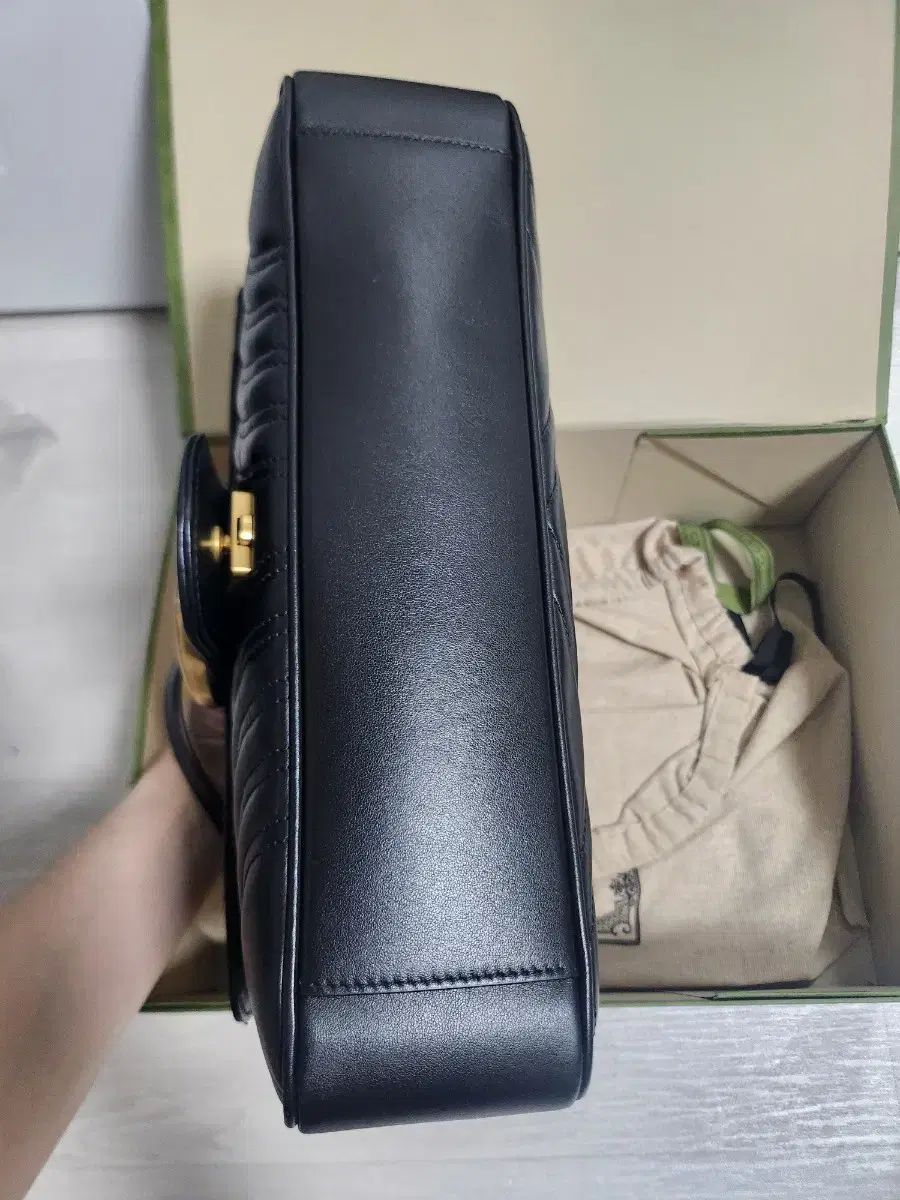 グッチ マーモント