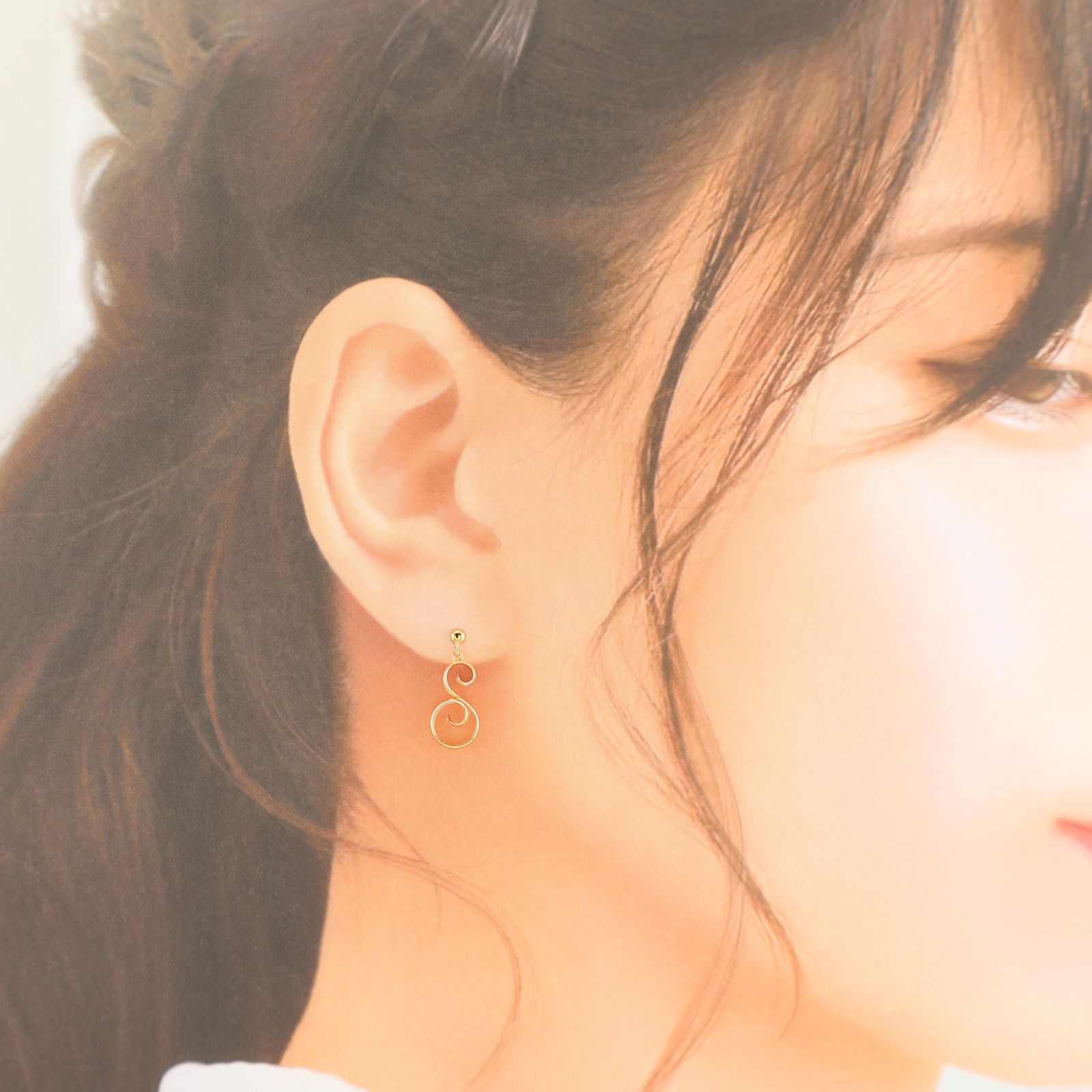 参考定価25 300円 K18 ゴールド 地金 セット ピアス ジュエリー デザイナーズ カールデザイン リボンケース付き FORTGASGNV_COM_BR