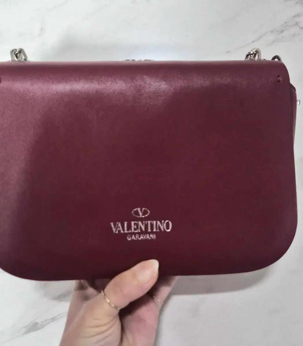 ヴァレンティノ クロスバッグ