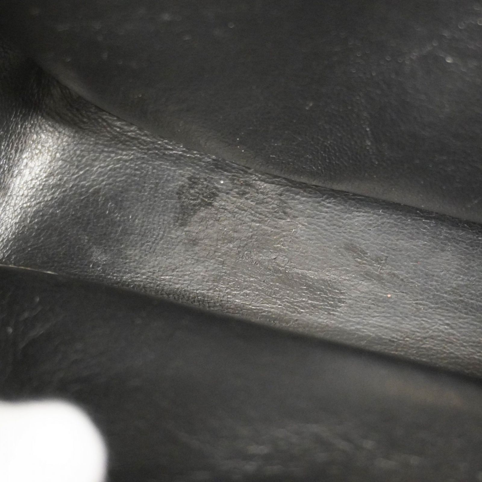 チェーンショルダー