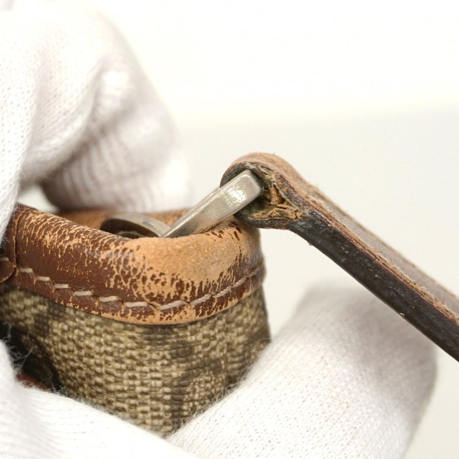 グッチ ショルダーバッグ