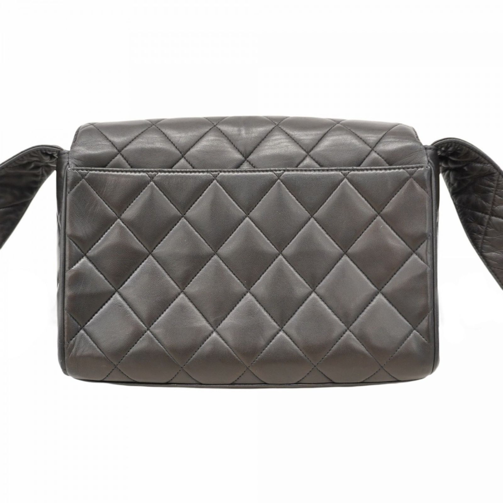 シャネル ショルダーバッグ