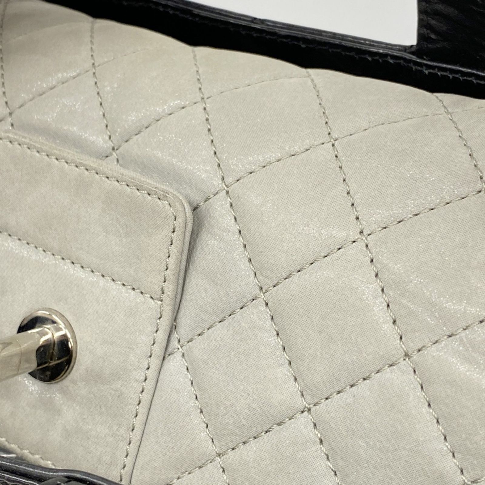 シャネル Chanel シャネル ハンドバッグ マトラッセ チェーンショルダー カーフスキン ブラック グレー 2wayバッグレディース P1587667 DECORATOM_COM_BR