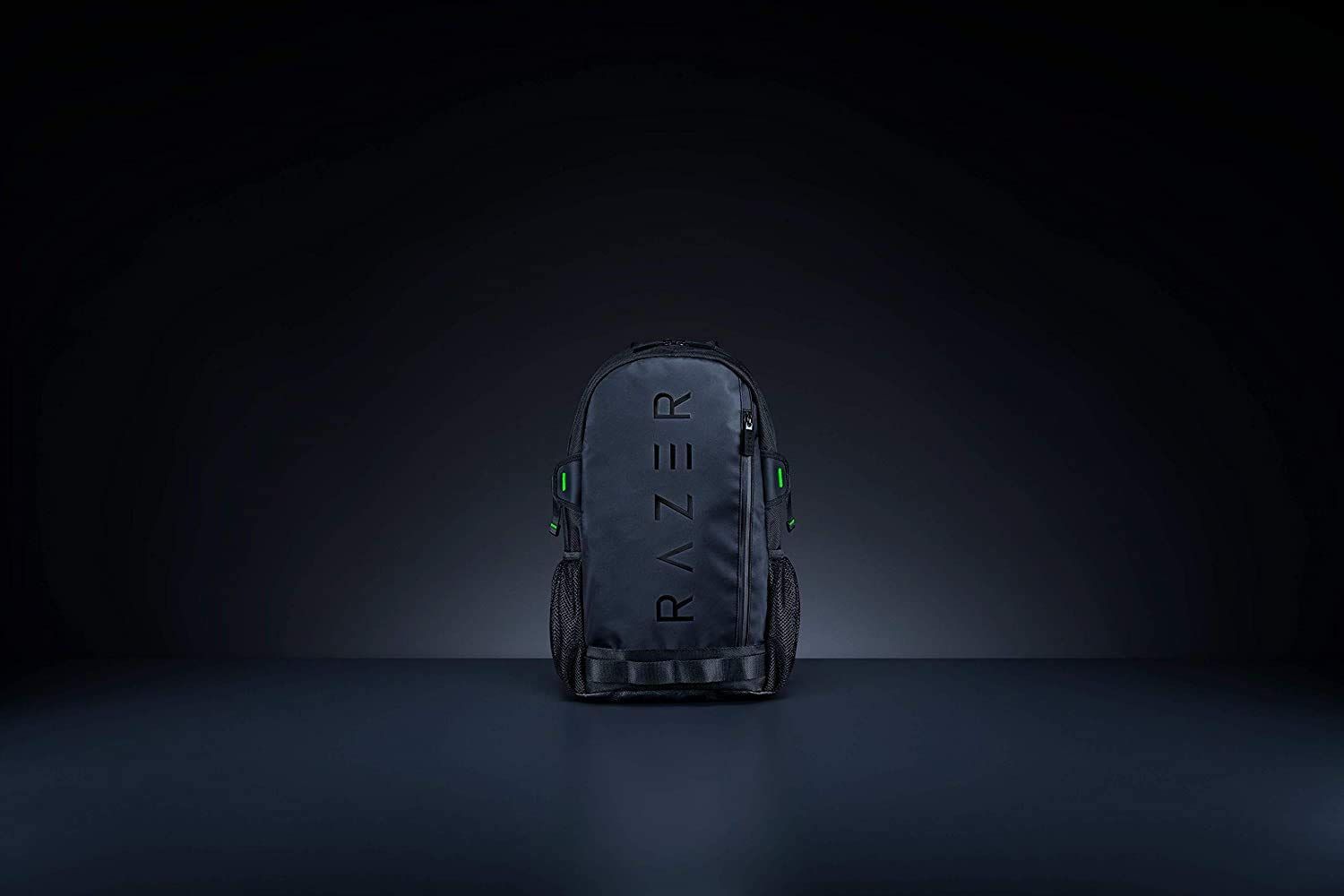 Razer Rogue Backpack V3 13inch ゲーミング バックパック 13インチノートPC収納 防水加工 耐摩耗 日本正規代理店品 RC81-03630101-0000 black