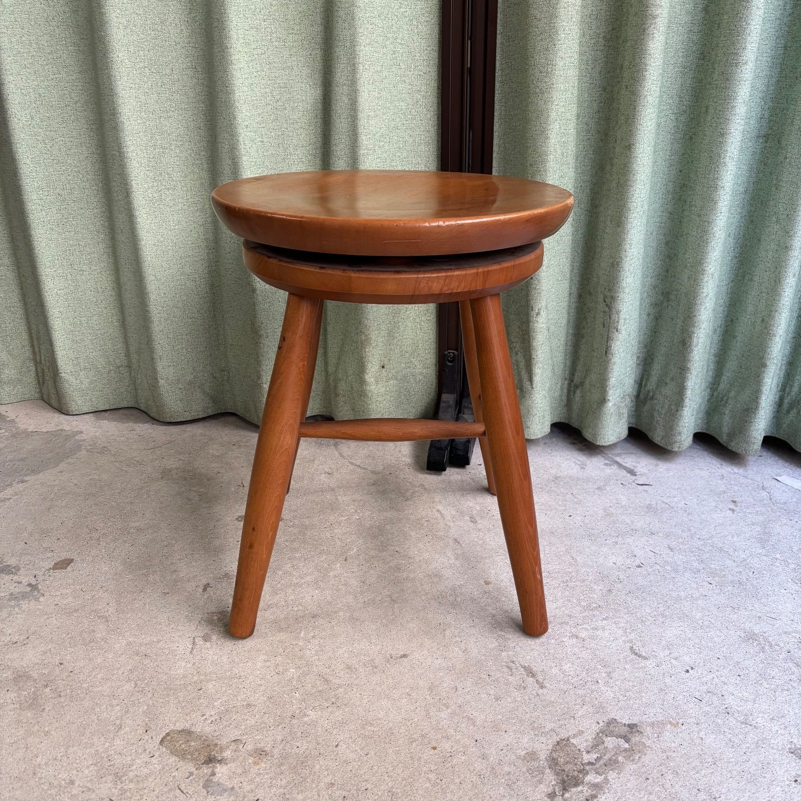 キツツキ】飛騨産業 回転式 丸椅子 スツール レトロ 木製