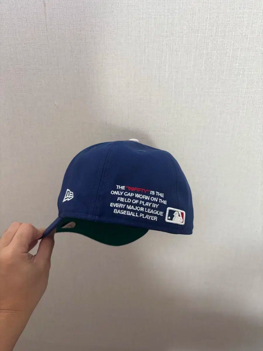 56 8 ニューエラ MLB 59FIFTY LA ベースボールキャップ
