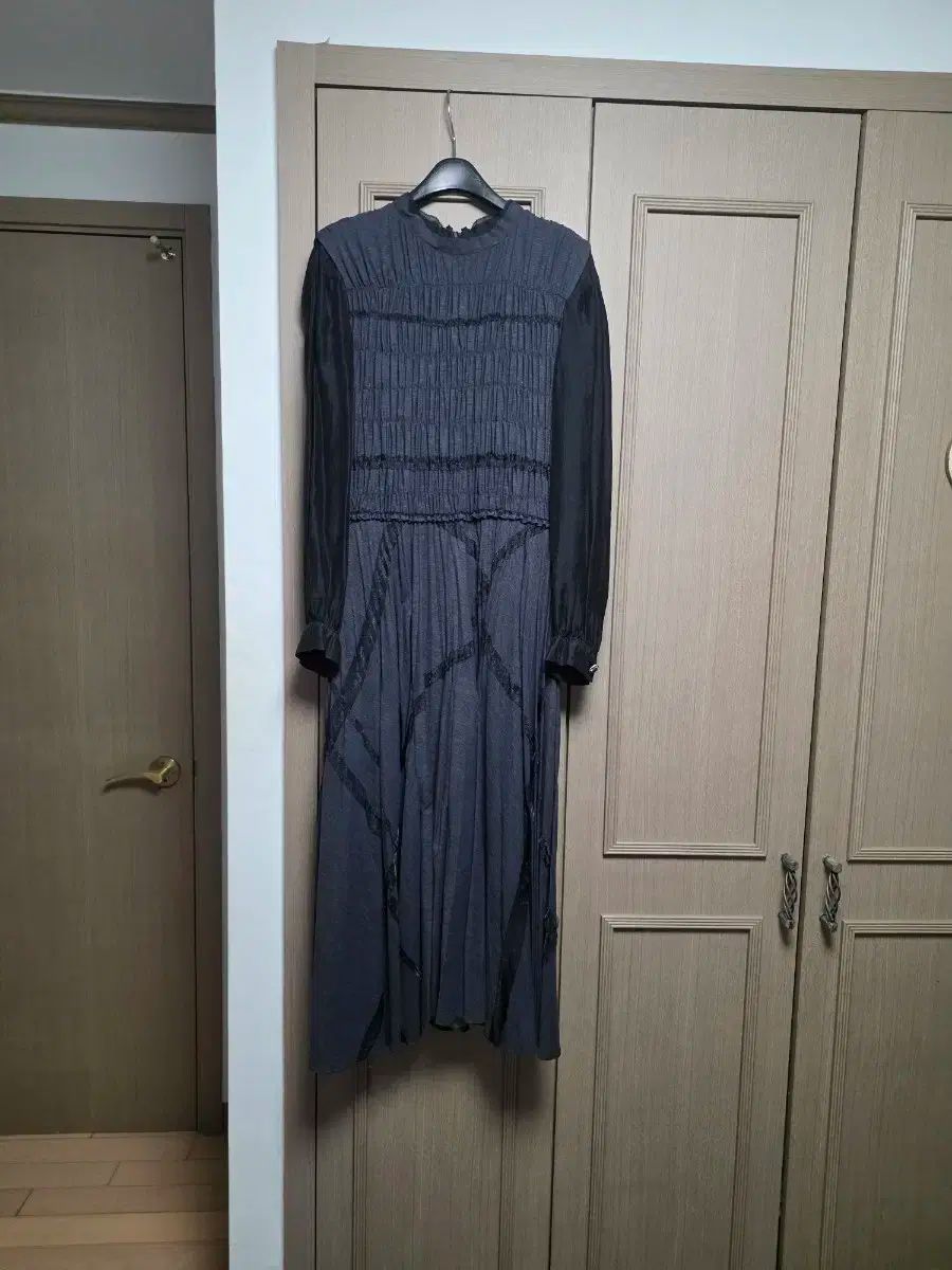 マインロングONE PIECE レース ディテール