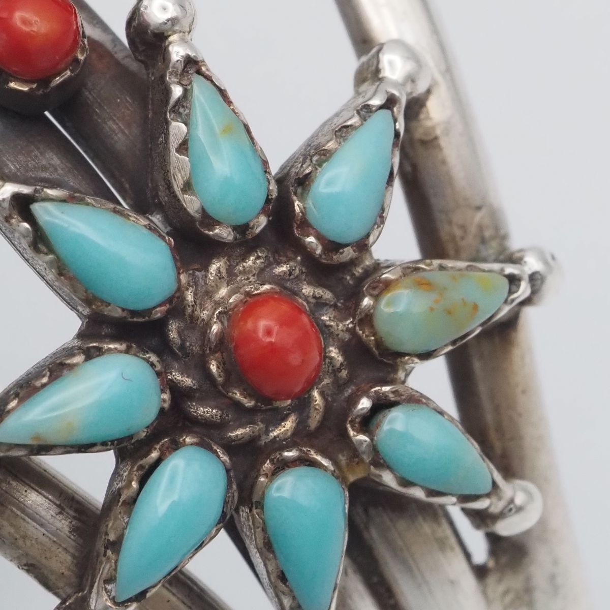 H475 レッドアゲート風 ターコイズ トルコ石 925刻印 バングル 大ぶり デザイン シルバー 腕輪 ヴィンテージ 12月誕生石 FORTGASGNV_COM_BR