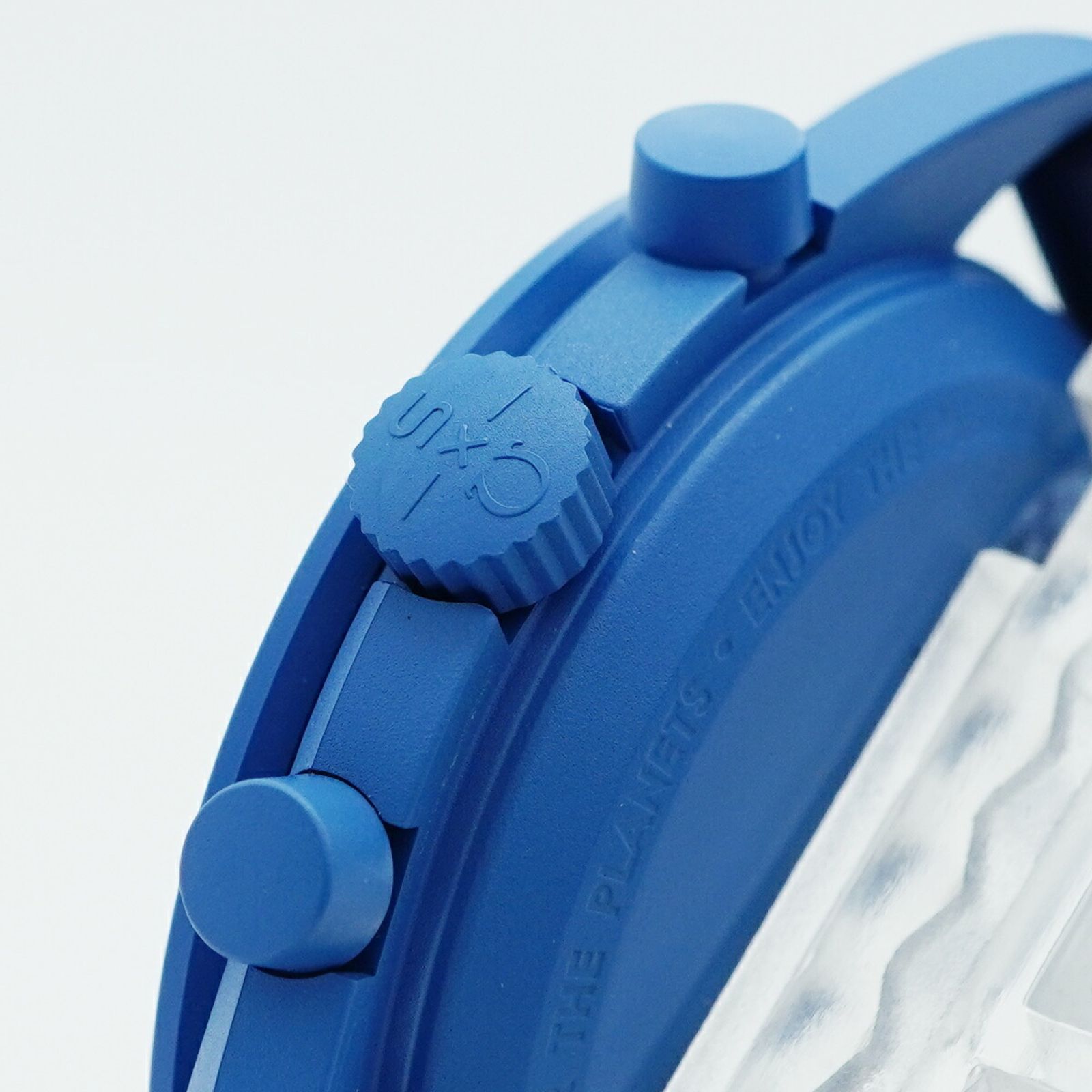 スーパーブルー