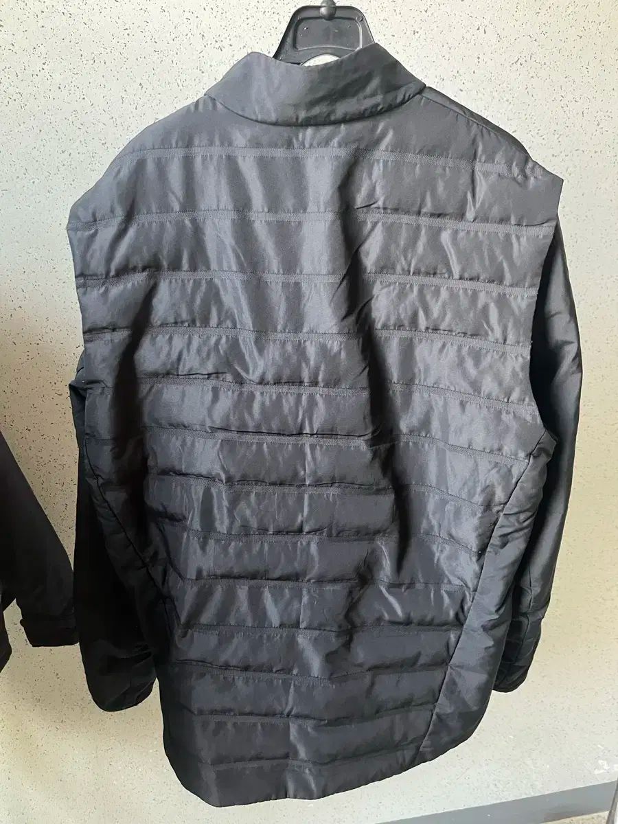 ナイキゴルフ ハイパーデプト エアロロフト ジャケット LLC-HASEGAWATOSO_COM