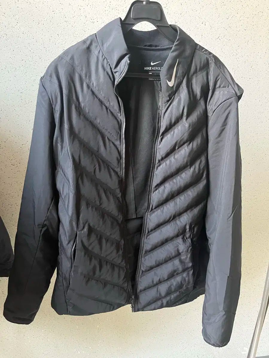 ナイキゴルフ ハイパーデプト エアロロフト ジャケット
