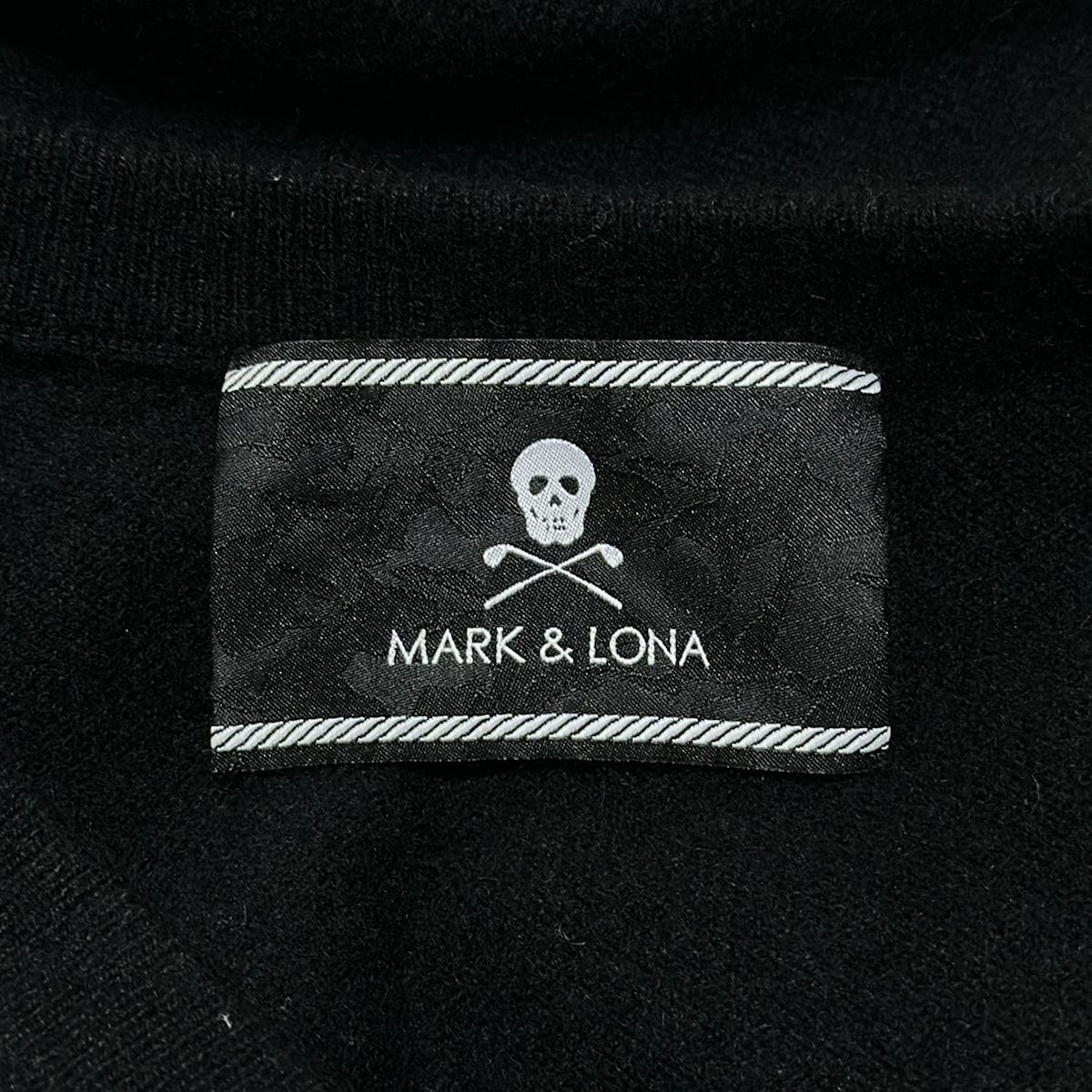  MARK-LONA マークアンドロナ 長袖セーター サイズL レディース - 黒×白 Vネック カシミヤ スカル ミッキーマウス ラインストーン 長袖 ニット セーター