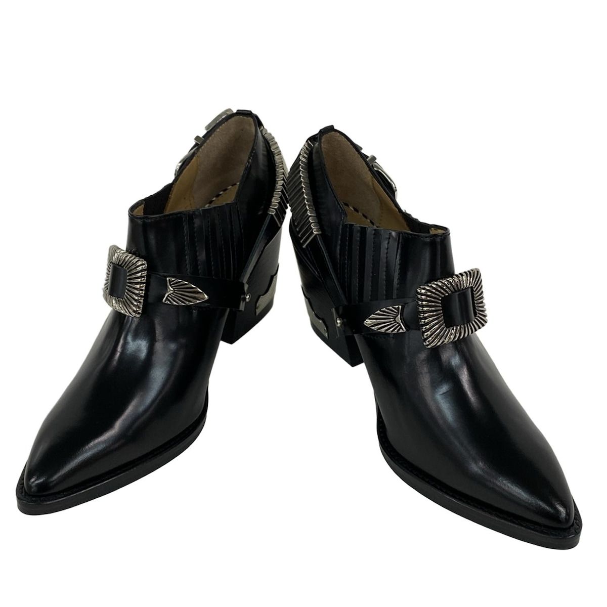 TOGA PULLA トーガプルラ ショートブーツ 38 レディース - 黒×シルバー ストラップ メタルバックル レザー