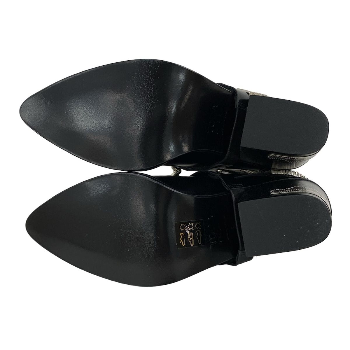 トーガプルラ ショートブーツ