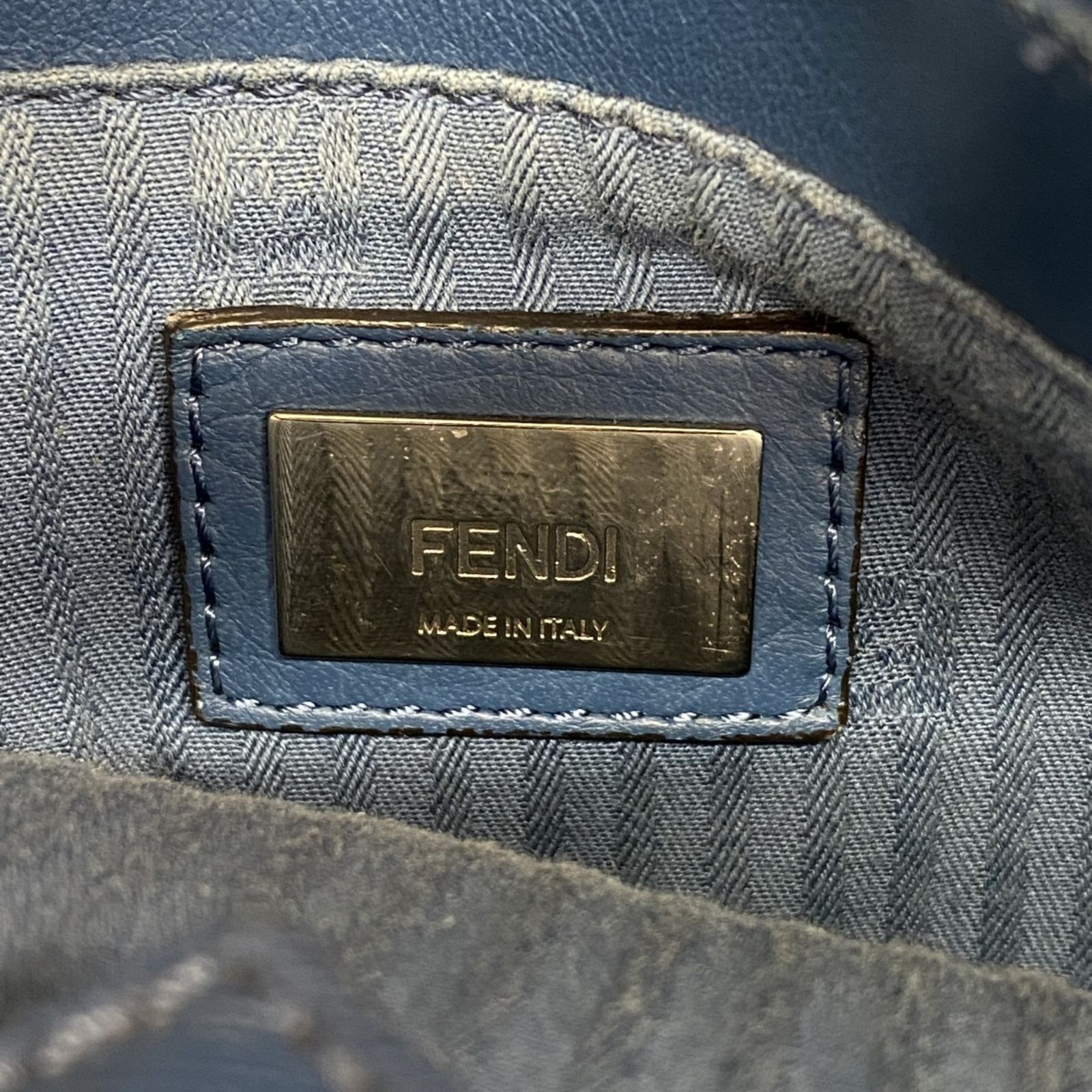 トゥージュール レザー