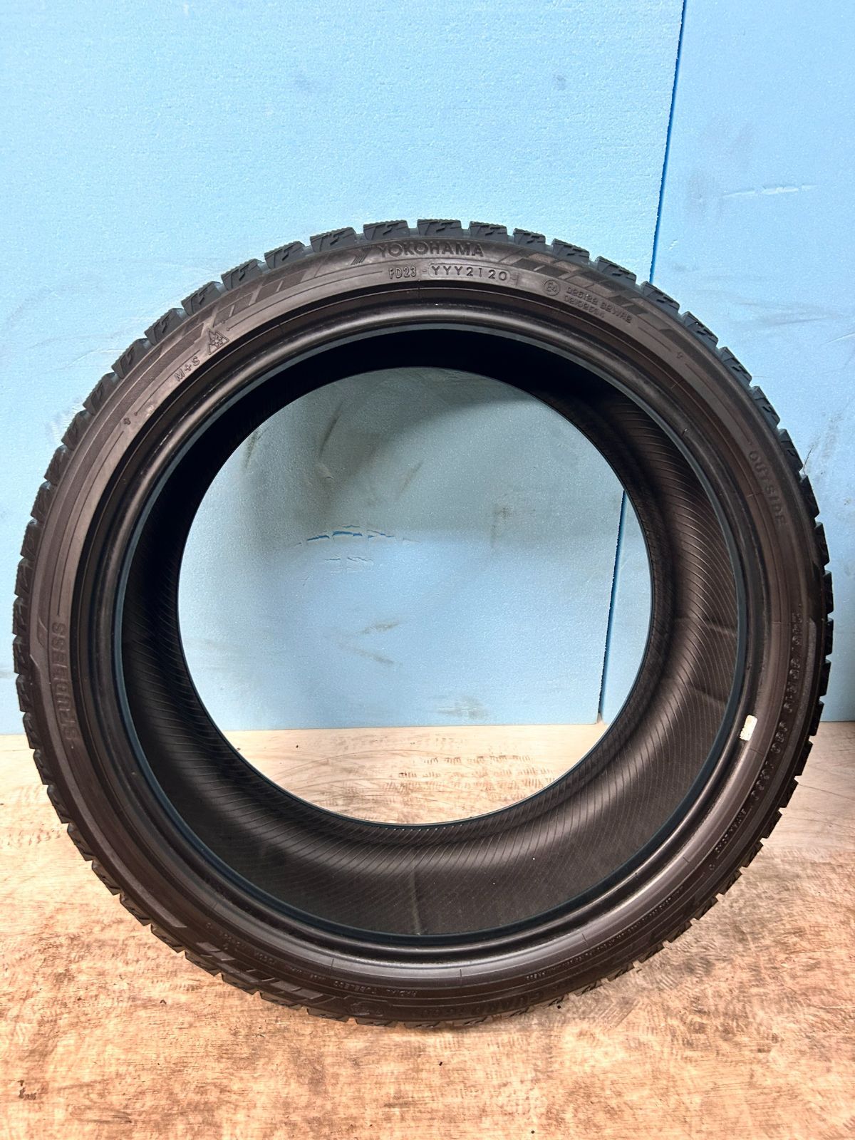 245 35 R 19 iG 60 スタッドレス iceGUARD 19インチ ４本セット No 4