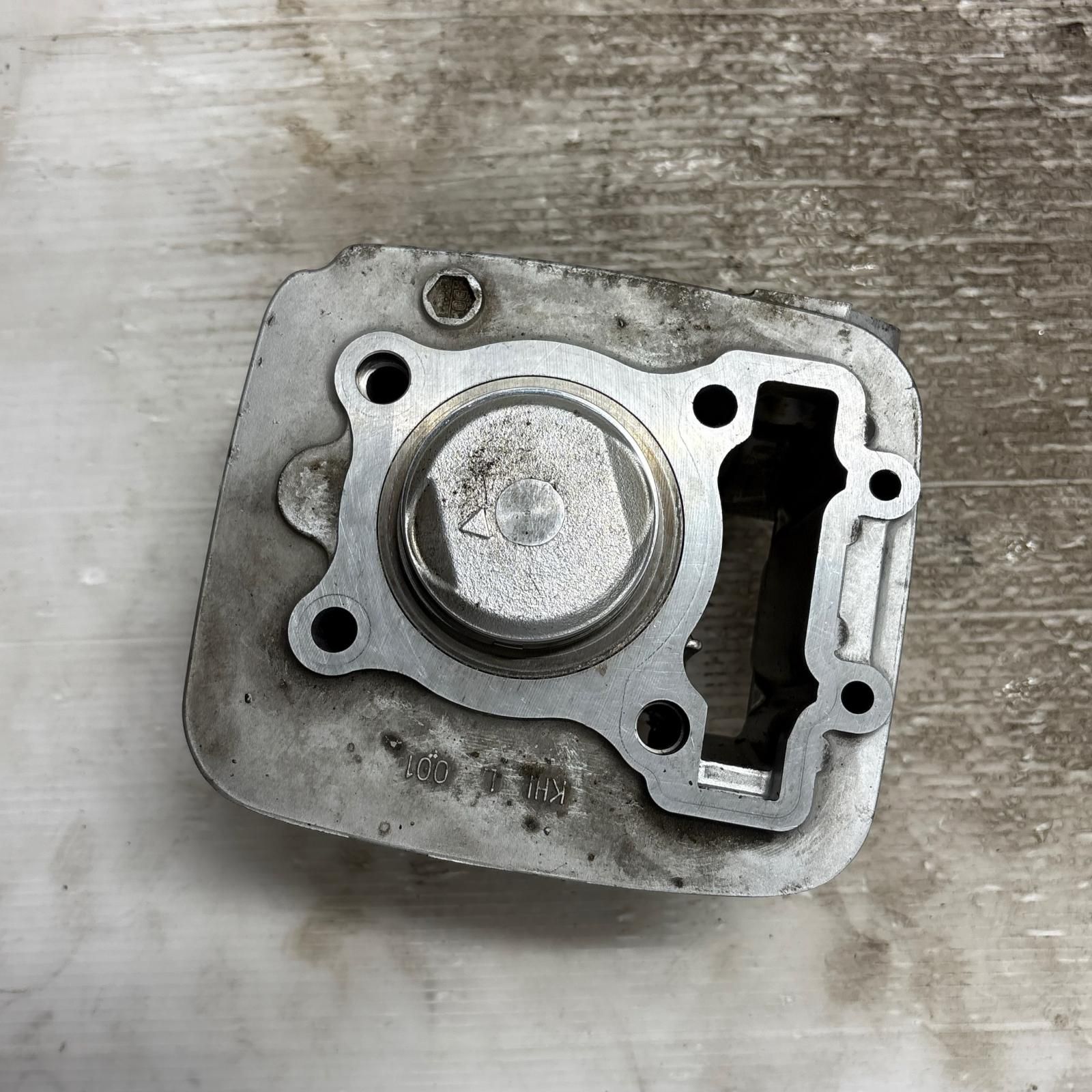 エリミネーター125 BN 125 A シリンダー カワサキ