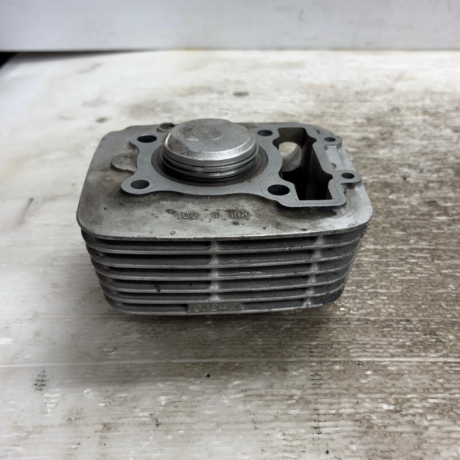 KAWASAKI エリミネーター125 BN125A シリンダー カワサキ BILLOVLOGS_CO_UK