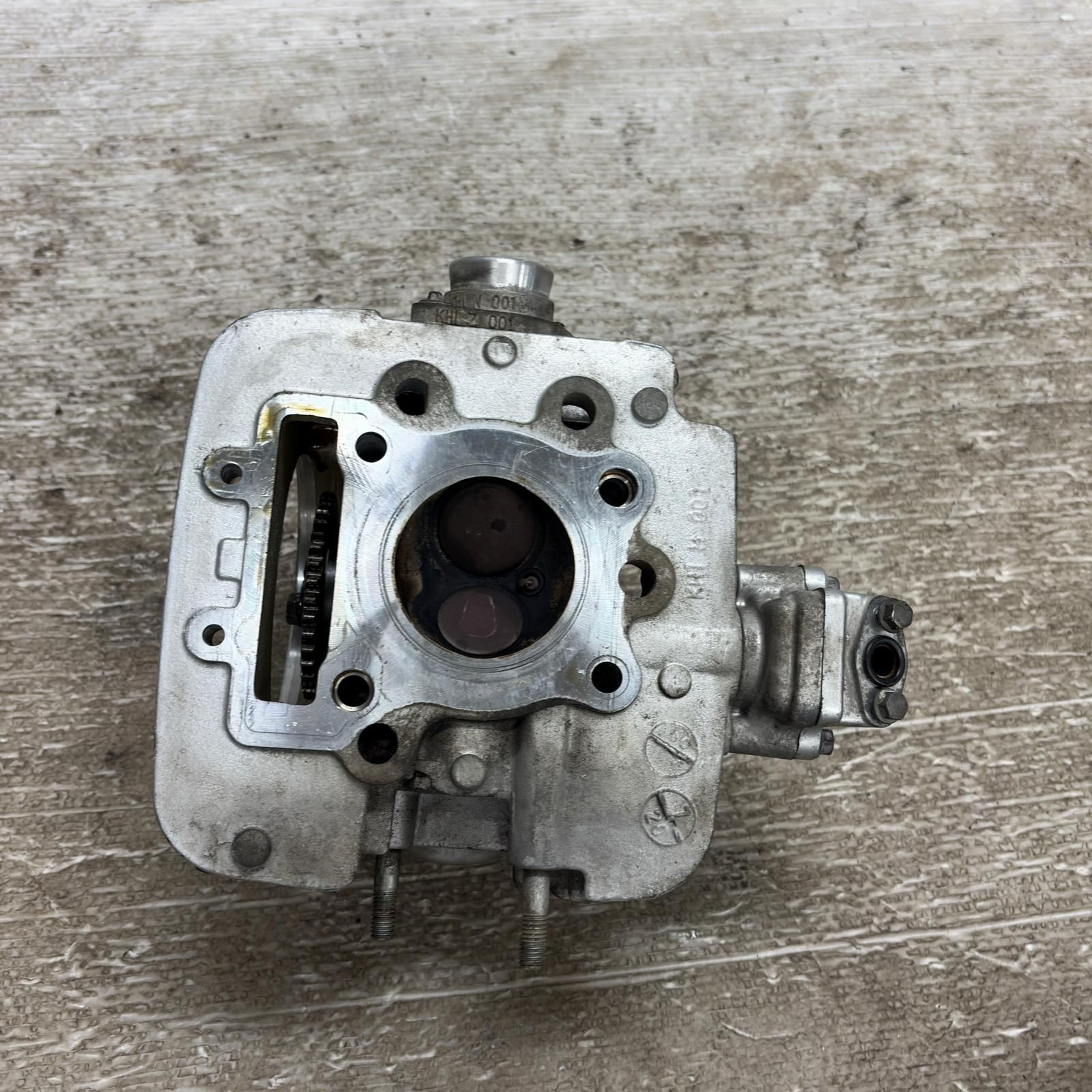 KAWASAKI エリミネーター125 BN125A シリンダーヘッド カワサキ