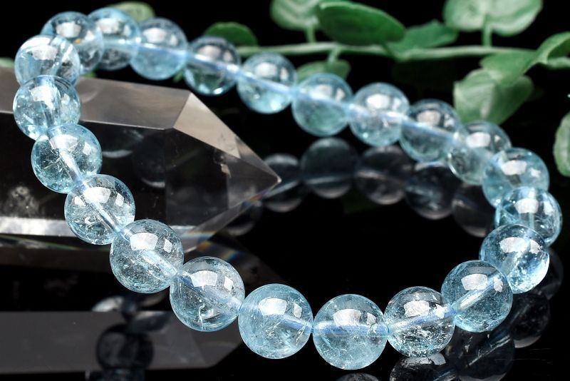 1点物 水のような透明感 ブルートパーズ 8.5mm ブレスレット パワーストーン 天然石 _U7792