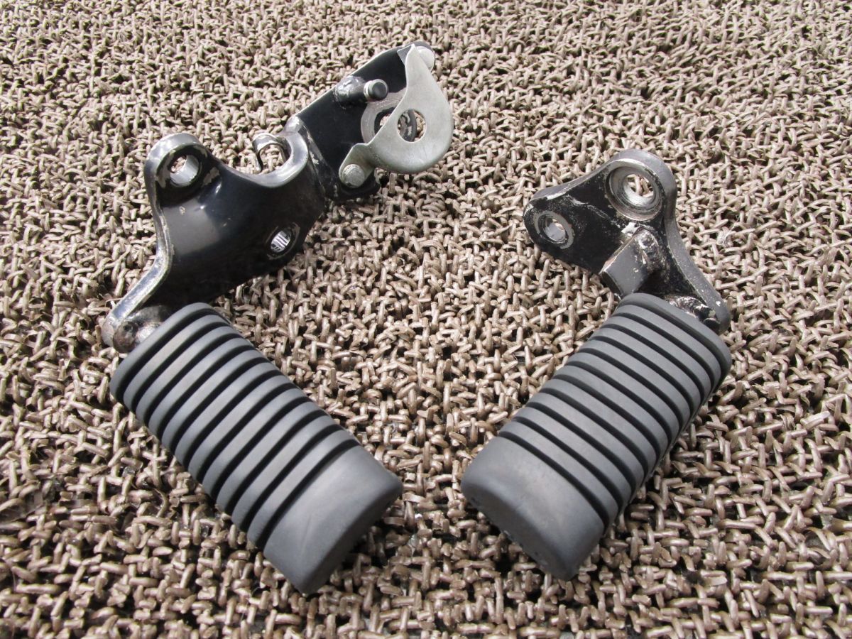 エイプ100 メインステップ ステー 左右 ●A7557！HC07 ホンダ 【 HC07E 】 Ape キャブ車 動画有 12V