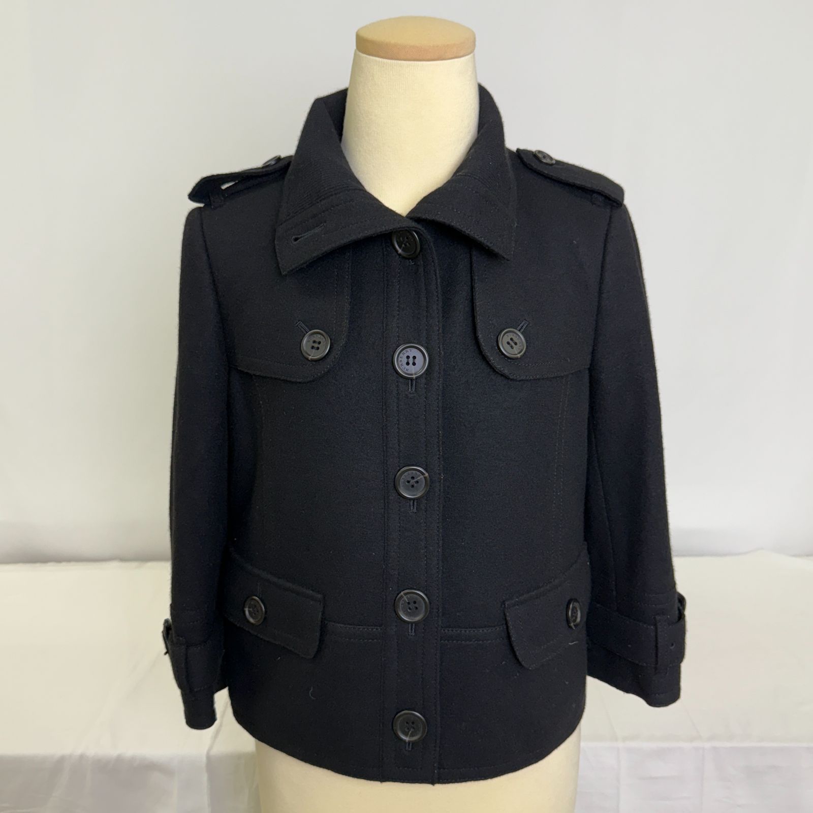 245 -100-10 本物保証 BURBERRY バーバリー ウールコート ブラック コート ショート丈 秋服 冬服 秋冬 ファッション ブランド レディース 38号