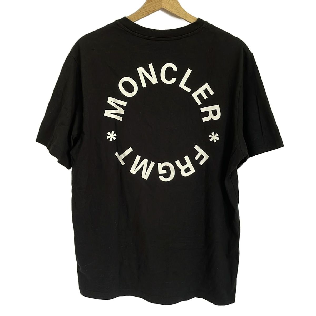 【美品】【24年モデル】MONCLERモンクレール半袖Tシャツ黒S 極美品】 【24年モデル】MONCLERモンクレール半袖Tシャツ黒M 極美品】 【