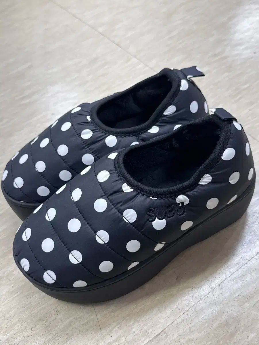 SUBU スブ プラットフォーム ドット 靴