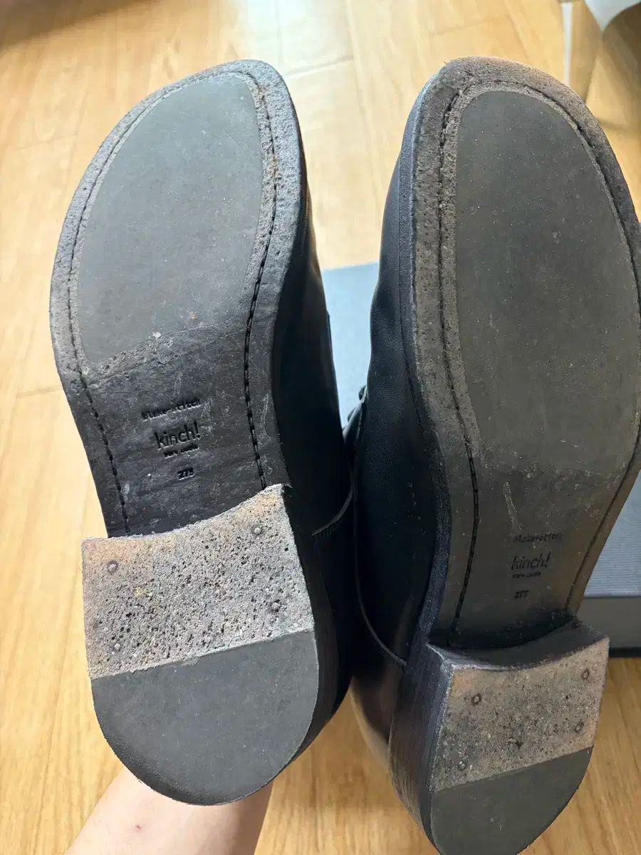  275 Kinch! チュール 808ブラック ローファー ブーツ 革靴