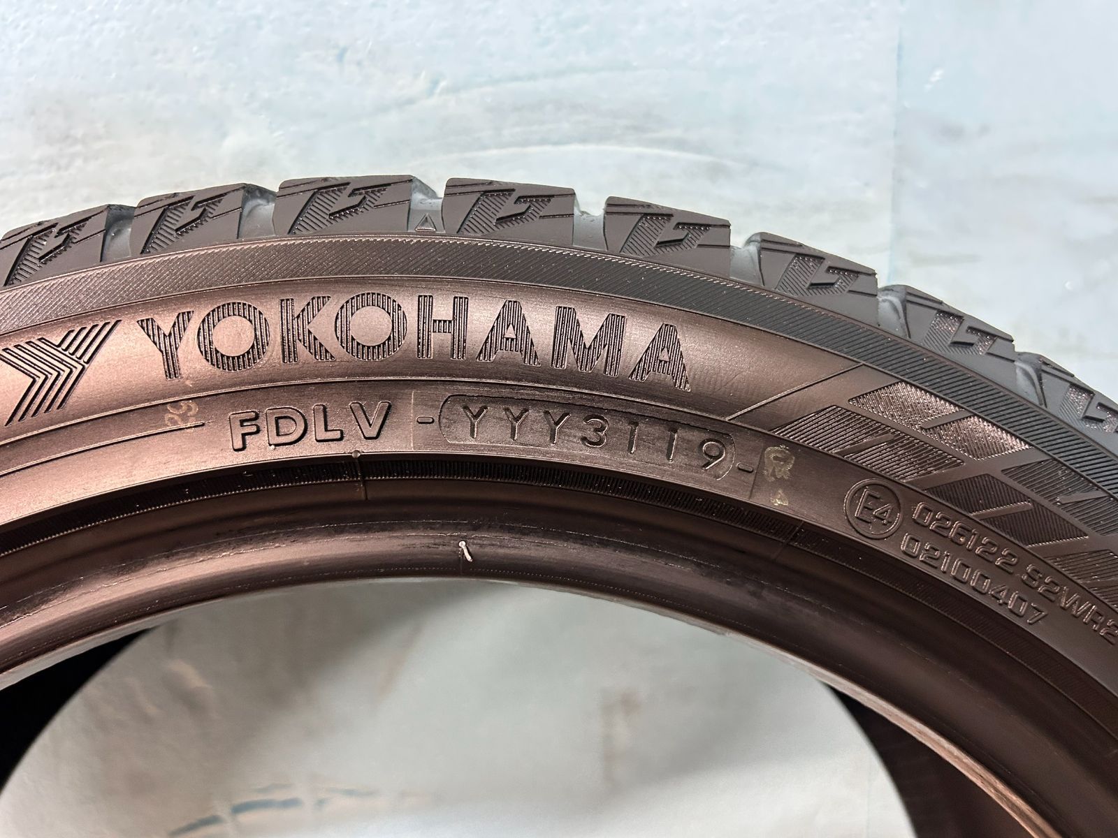 195 50 R 16 iG 60 スタッドレス iceGUARD 16インチ ４本セット No 12