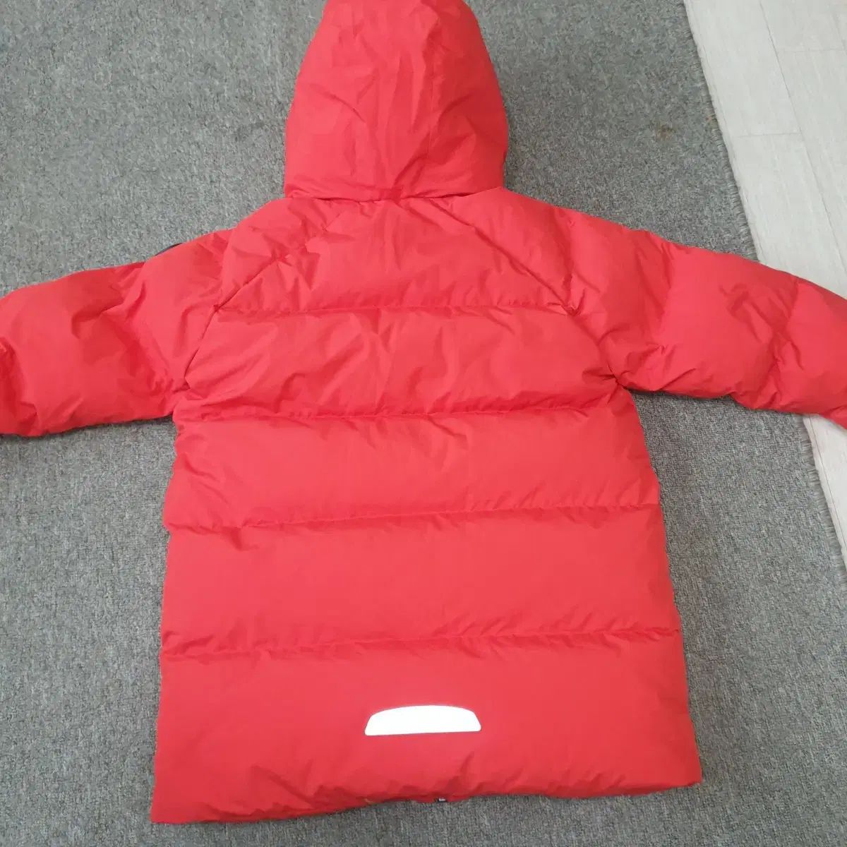 子供は無条件に明るい色を着せてください