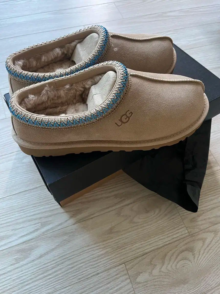 アグ タスマン2 25 fw