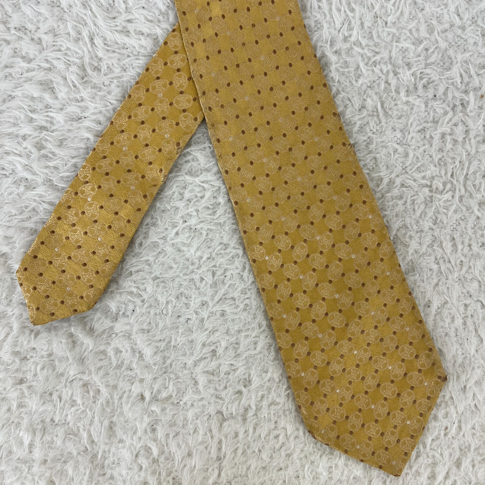 【美品】セリーヌ ネクタイ 総マカダム柄 トリオンフ シルク イタリア製 美品 稀少デザイン CELINE セリーヌ ネクタイ トリオンフ 総柄 光沢感