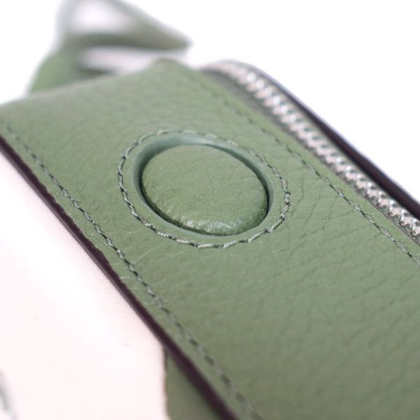 ケイトスペード バッグ katespade カメラ 3D レザー ストーン ロゴ リストレット マルチ ポーチ クラッチ バッグ シダースタン KL917 DECORATOM_COM_BR