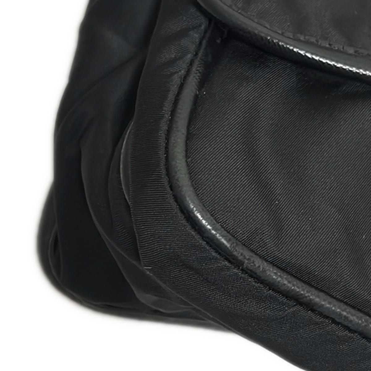 ショルダーバッグ -