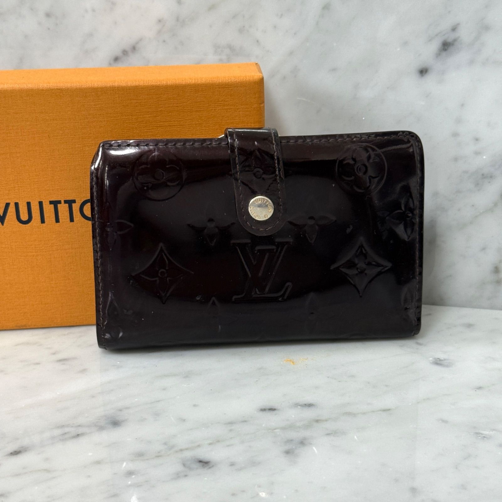 Salvatore Ferragamo フェラガモ ガンチーニ 二つ折り 財布 ブラック