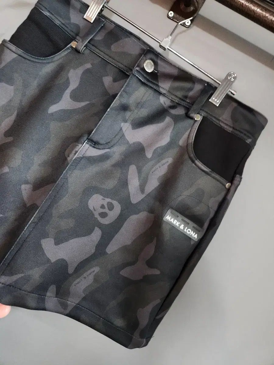 MARK LONA マークアンドロナ 66程度 レディース スカート