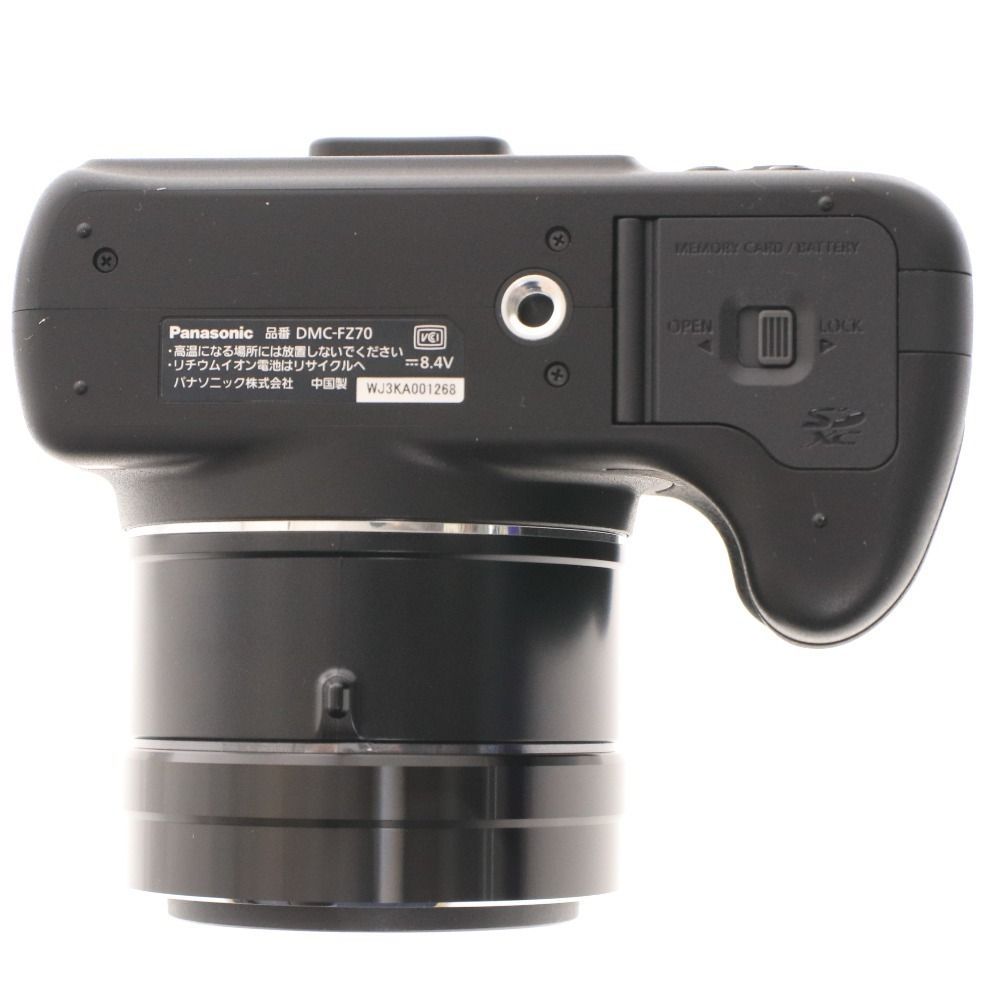 コンパクトデジタルカメラ