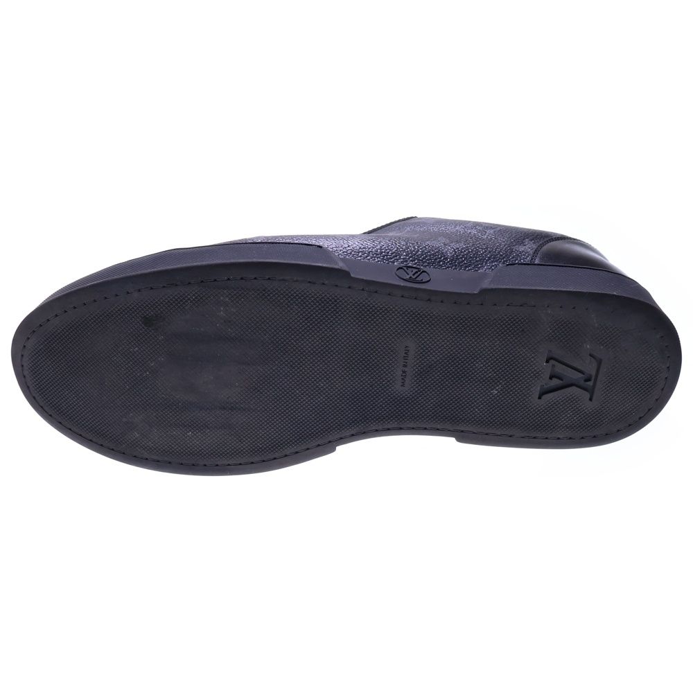 ブラック レザー