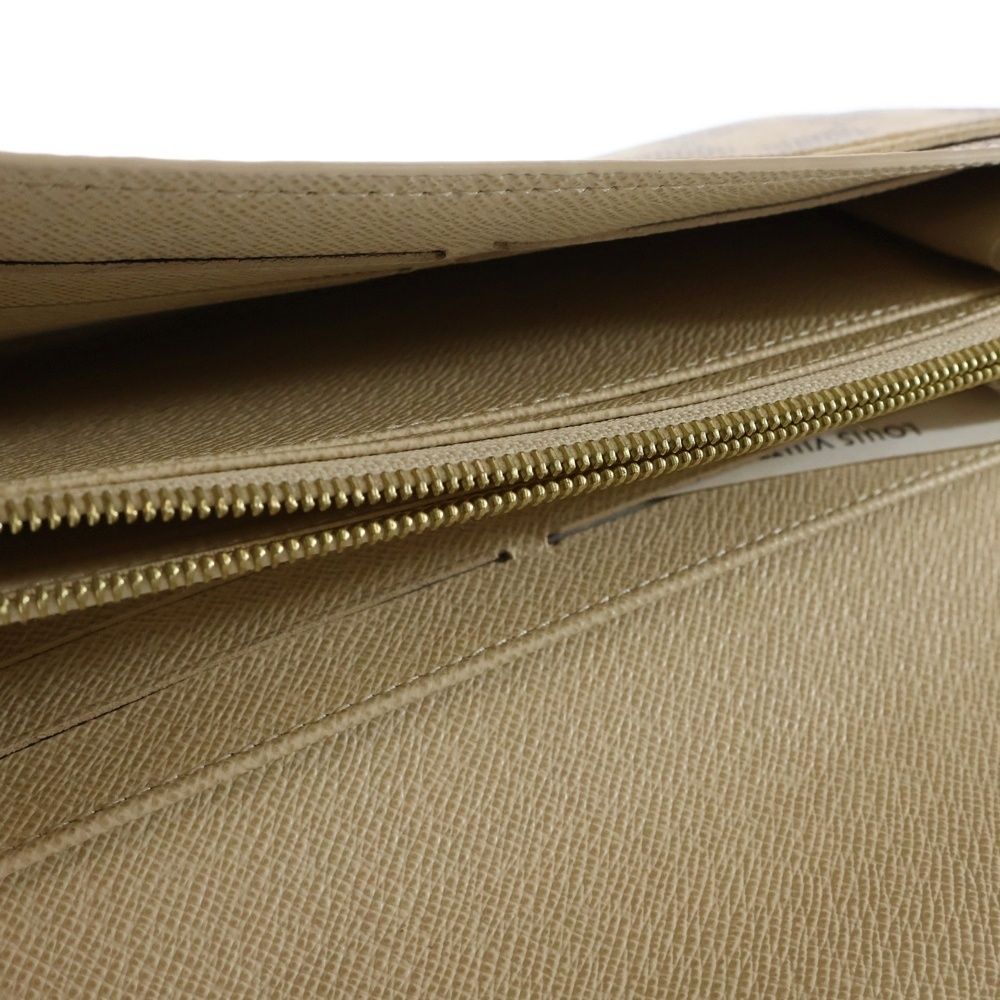 LOUIS VUITTON ルイヴィトン ダミエアズール ポルトフォイユ サラ PVCコーティングキャンバス ロングウォレット 長財布 ホワイト N 63208 ICタイプ フィット感 長財布 