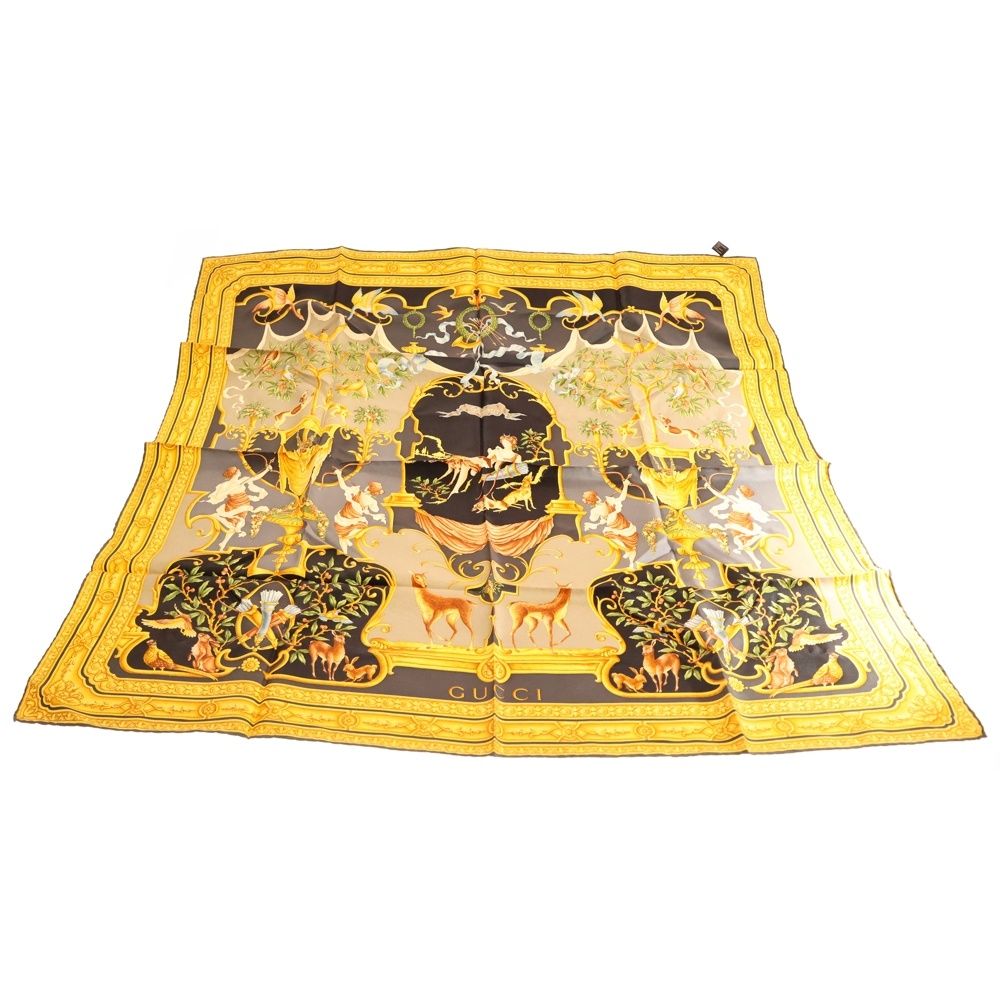 GUCCI グッチ　Diana 大判ストール　スカーフ GUCCI (グッチ) ダイアナ 大判スカーフ シルク ネイビー×イエロー