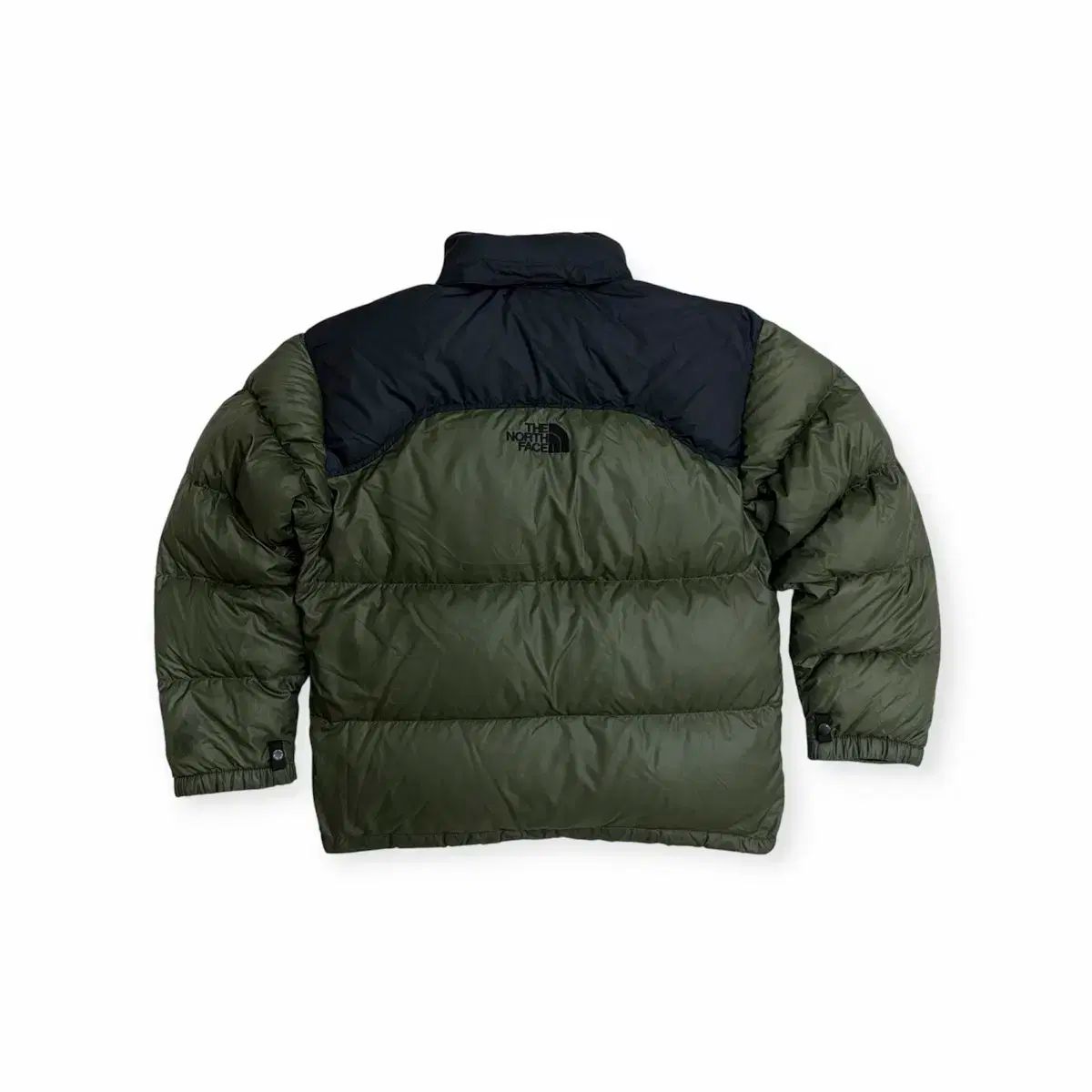 THE NORTH FACE ザノースフェイス センターロゴ 中央 バックロゴ Nuptse ヌプシ 700 カーキ ダウン 100 L