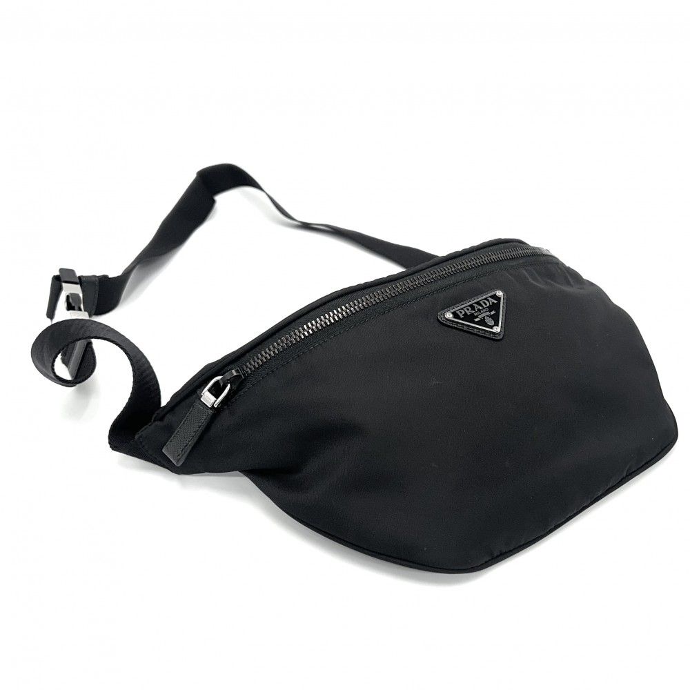 ナイロン ブラック