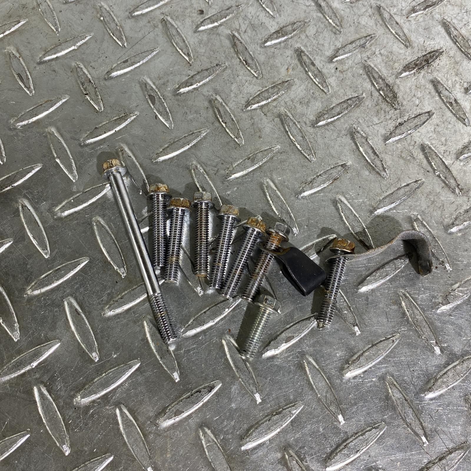 ダイナモカバー